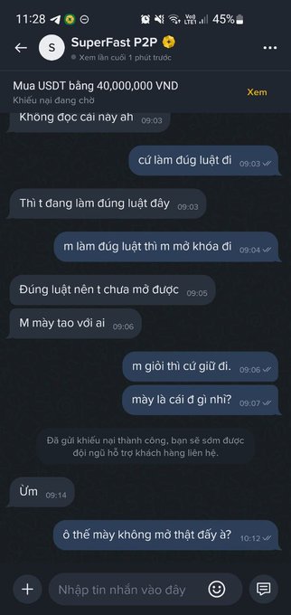 A screenshot of a Vietnamese Telegram chat with a user named 'SuperFast P2P' advertising USDT exchange services, showing an argument where the other party accuses them of breaking the law.