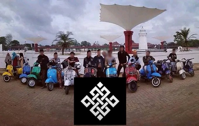 A group of friends pose with their colorful scooters and Vespas in front of a white lighthouse and waterfront promenade, with a black-and-white endless knot symbol overlay in the foreground, shared in a nostalgic post tagging the Ritual crypto community accounts.