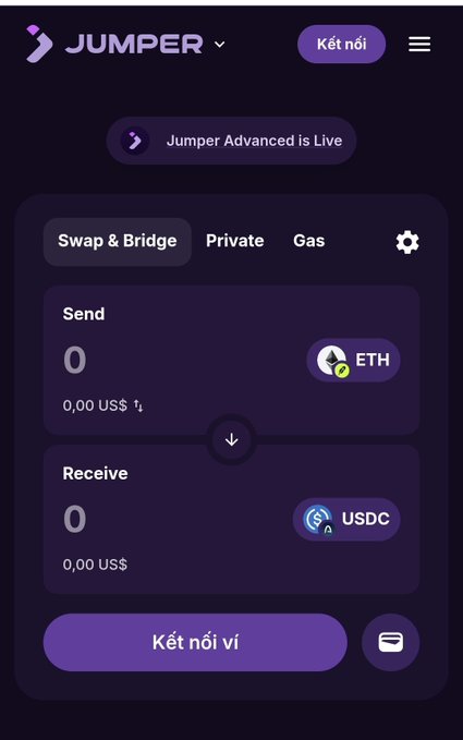 A screenshot of the Jumper exchange app showing a Swap & Bridge interface in Vietnamese with options to send ETH and receive USDC, featuring a purple "Kết nối ví" (Connect wallet) button.