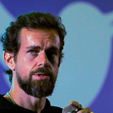 Jack Dorsey, co-founder of Twitter and Bitcoin advocate, speaks at a conference, visually anchoring the post's reference to his 2018 Bitcoin prediction as the 2028 deadline approaches amid growing momentum in real-world asset tokenization.