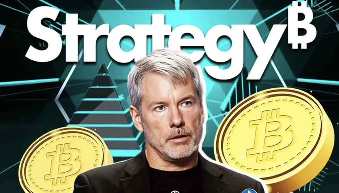 The image shows a man in a black shirt positioned in front of a backdrop featuring the "Strategy" logo with a Bitcoin symbol, flanked by two large gold Bitcoin coins and a pyramid graphic. This visual relates to the post's discussion about Strategy (formerly MicroStrategy) likely announcing new BTC purchases after a 10-week pause since their last buy on June 22, despite having sold 3,588 BTC in July to pay dividends.