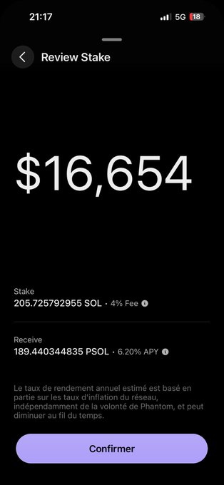 A Phantom wallet "Review Stake" screen showing a transaction to stake 205.725792955 SOL for 189.440344835 pSOL with a 4% fee and 6.20% APY, illustrating the 4% fee the user is complaining about in their post about being forced to use liquid staking on mobile.