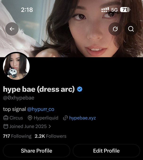 A mobile screenshot shows the Twitter/X profile for 'hype bae (dress arc)' (@0xhypebae) with 2.2K followers, displaying 'top signal @hypurr_co'.