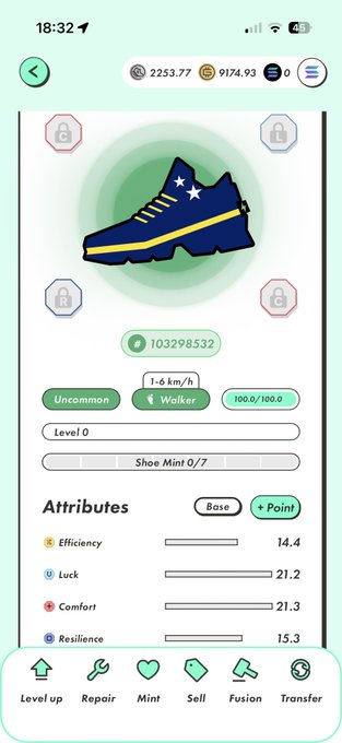 The image shows a phone screen displaying an app called "Shoe Makers", which has a blue shoe with stars on it, along with other information about the app's features and benefits. The post appears to be a review or discussion of the app, possibly written by someone named "Stepn".