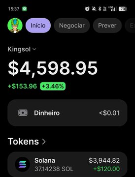 A screenshot of a Phantom wallet showing a Kingsol crypto portfolio worth $4,598.95 (+3.46%), with holdings in Solana (3.9442 SOL, $3,944.82). The image appears to serve as visual proof for the Lina/Robinhood giveaway promotion mentioned in the accompanying post.