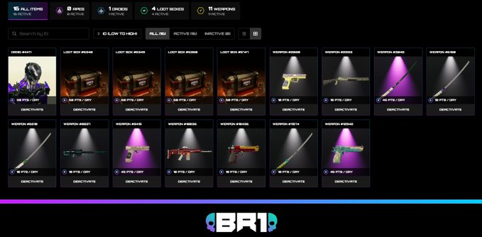A gaming inventory screen titled "BR1" showing various items including loot boxes and weapon skins like pistol, baton, kukri, knife, and guns, with categories for orders, loot boxes, and weapons.