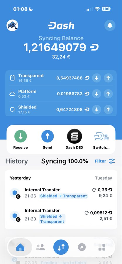 A screenshot of the Dash cryptocurrency wallet app showing a syncing balance of 1.21649079 DASH (32.24 €) and a history of internal transfers.