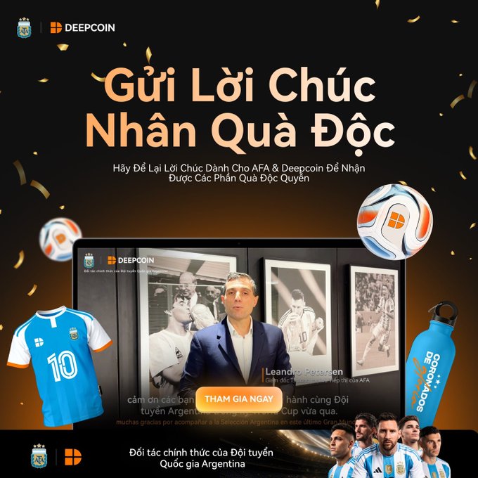 A promotional advertisement for a Deepcoin minigame partnership with AFA (Argentina Football Association), featuring Lionel Messi and Leandro Petersen, invites users to send wishes in exchange for exclusive prizes like a signed #10 jersey and a Copa de los Dorados water bottle. The Vietnamese text "Gửi Lời Chúc Nhận Quà Độc" (Send Wishes, Receive Unique Gifts) and "THAM GIA NGAY" (Join Now) button tie directly to the post's call to action, encouraging participants to send their well wishes to win the featured prizes.