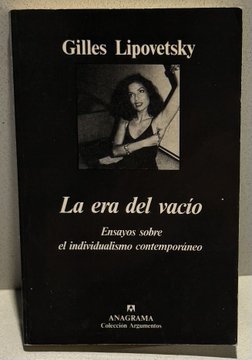 The image shows the Spanish edition of Gilles Lipovetsky's "La era del vacío: Ensayos sobre el individualismo contemporáneo" (1983), published by Anagrama, featuring a black cover with a photograph of a woman. The post highlights the book as recommended reading for reflection and debate, connecting its themes of consumption and hedonism to the contemporary discussion of tokenized communities and culture.