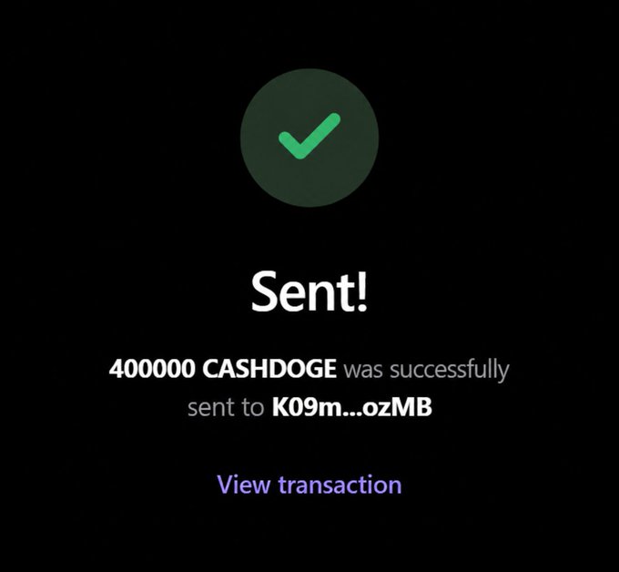 A confirmation screen displays a successful transaction sending 400,000 CASHDOGE tokens to the wallet address K09m...ozMB, aligned with the post's claim that participants will receive 400,000 $CASHDOGE in the airdrop.