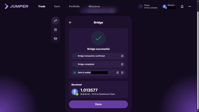 A screenshot of the JUMPER platform showing a successful bridge transaction with the message 'Bridge successful' and a received amount of 1.013577 ETH ($1,640.20) on Robinhood Chain, with navigation tabs for Trade, Earn, Portfolio, and Missions.
