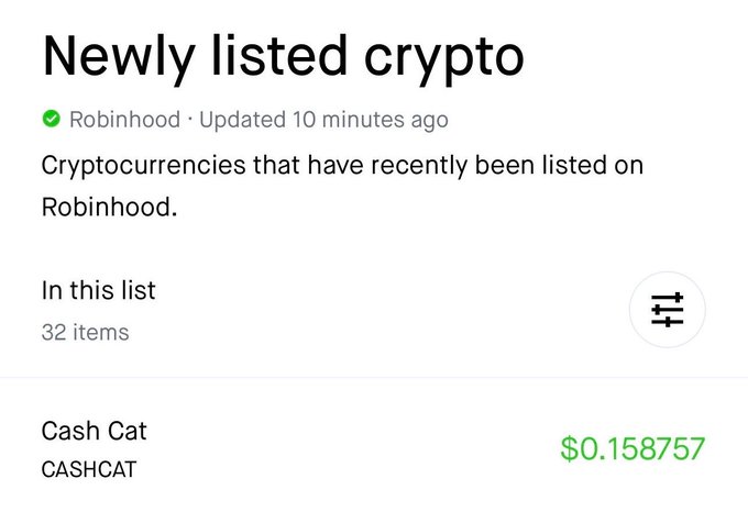 The image shows a Robinhood "Newly listed crypto" tracker featuring 32 items, with **Cash Cat (CASHCAT)** priced at $0.158757, supporting the post celebrating $CASHCAT holders who held through recent volatility.