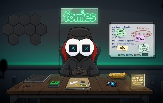 A cartoon illustration of a hooded figure with X-shaped eyes sitting at a desk with various items including 'fomes' merchandise, a book titled 'HEAD OF COLLABS', and a content calendar on the wall.