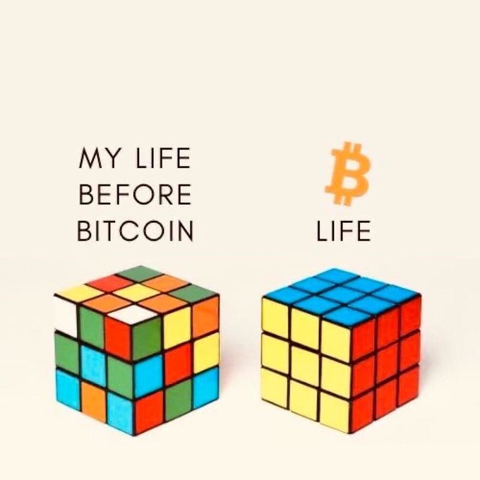 A meme comparing 'MY LIFE BEFORE BITCOIN' (a scrambled Rubik's cube) to 'BITCOIN LIFE' (a solved Rubik's cube), suggesting Bitcoin brings order and clarity.