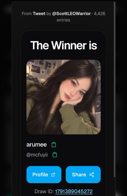 A Twitter giveaway winner announcement from @ScottLEOWarrior displays "The Winner is" above a photo, identifying user "arumee" (@mcfuyii) as the winner, with a Draw ID of 1791389045272 from 4,426 entries. The announcement aligns with the post congratulating @mcfuyii and indicating a DM will be sent to arrange the prize.