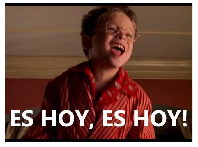 A meme featuring a laughing young boy with glasses wearing red striped pajamas, with the white text 'ES HOY, ES HOY!' overlaid at the bottom.