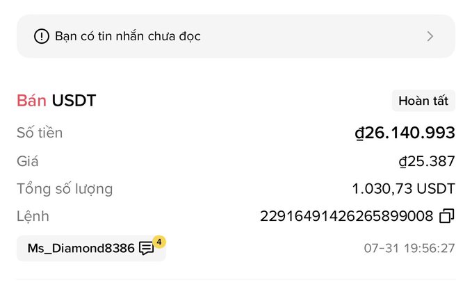 A Binance P2P order confirmation showing a completed USDT sale for 1,030.73 USDT at a price of 25,387₫ per USDT (total 26,140,993₫), order #22916491426265899008, processed by Ms_Diamond8386 on 07-31 at 19:56:27. The image illustrates the user's complaint about the price dropping mid-transaction, as the order executed at 25,387 instead of the initially displayed 26.4.