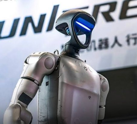 A sleek humanoid robot with a glowing blue visor, standing in front of a backdrop with the text 'UNIVERSE' and Chinese characters.
