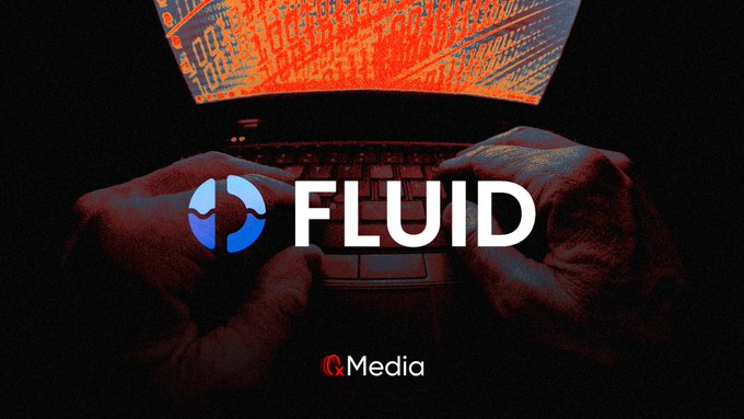 The image features a person's hands holding a laptop computer, with their fingers pressing down on the keyboard. The background of the image is black, which contrasts with the white text that reads "FLUID" at the top center of the photo. Additionally, there are two other texts in the image - one reading "GHO" and another saying "大约在 24 秒内都完成 FLUID". The overall scene suggests a connection between the person's actions with the laptop and the concept of fluidity or flow.
