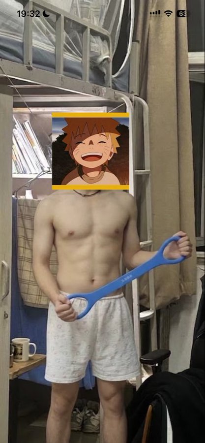 A shirtless man in shorts standing in a dorm room holding a blue stretching tool, with an anime character image (Naruto) covering his face, and the time '19:32' visible on the phone screenshot.