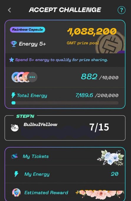 A STEPN "Accept Challenge" screen shows a Rainbow Capsule challenge with a 1,088,200 GMT prize pool, 882/10,000 participants, and 7,189.6/200,000 total energy, alongside the user's step count of 7/15 and 20 energy remaining. The post in Spanish notes that the Rainbow Capsule 5 ended, the user contributed their usual 20 energy, and plans to give their best effort from today until the final day of the challenge.