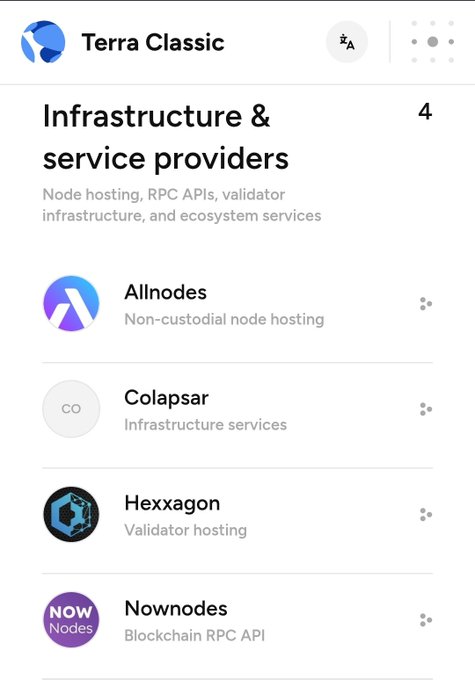 The image shows a phone screen displaying a list of four different service providers, with three of them being listed as colapsar.space. The other one is named "All nodes". The text at the bottom of the image reads "Huge thanks to @DawidSkinder for listing Colapsar.space’s Terra Classic validator hosting services on terra-classic.money".
