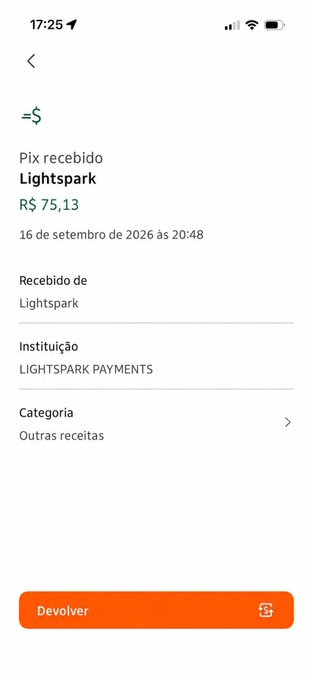 A mobile banking screenshot showing a received Pix payment of R$ 75,13 from 'Lightspark' via 'LIGHTSPARK PAYMENTS' dated September 16, 2026, with an orange 'Devolver' (return) button.