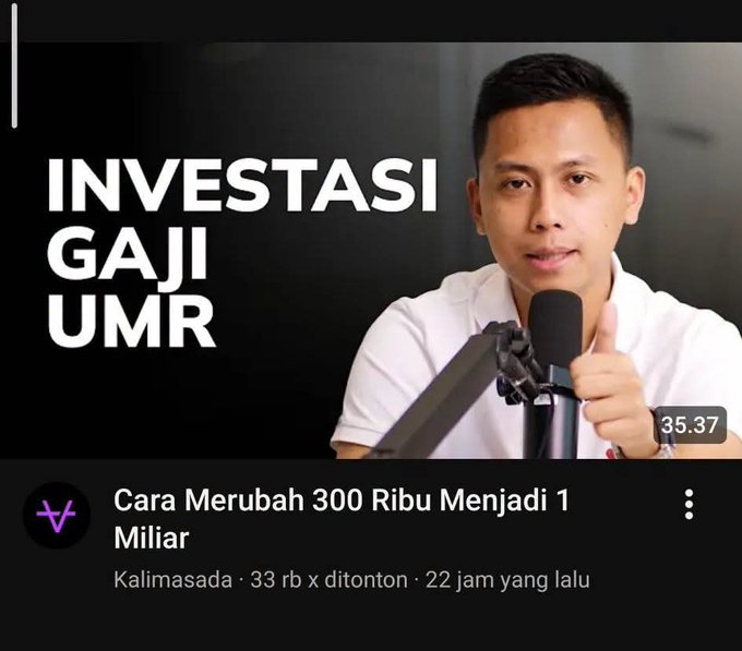 A man in a white polo shirt speaks into a microphone in a YouTube video titled "INVESTASI GAJI UMR" with a chapter/timestamp "Cara Merubah 300 Ribu Menjadi 1 Miliar" at 35:37 by channel Kalimasada, visually referencing the post's claim of turning 300k into 1M (billion in Indonesian) through investing in PONS.