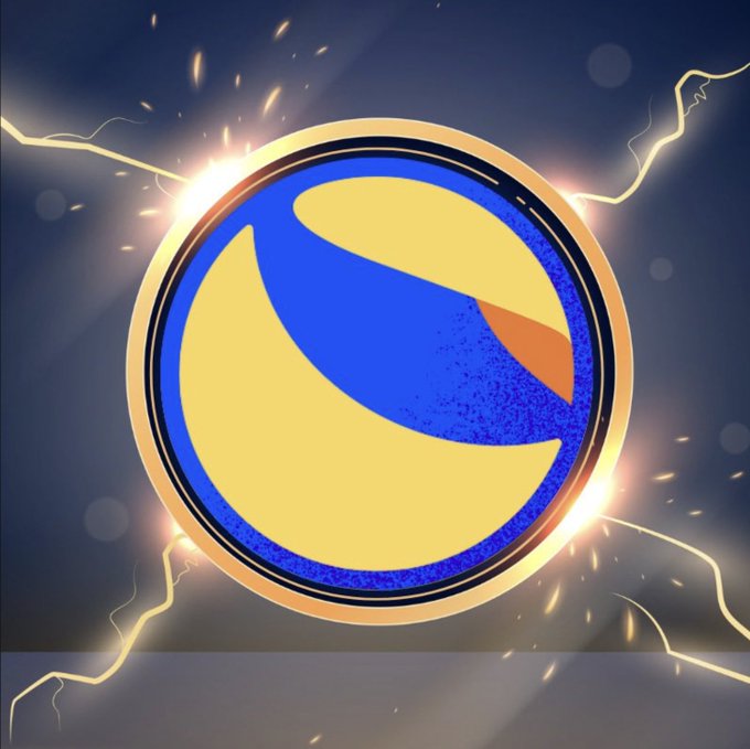 A stylized coin emblem featuring a blue and yellow phoenix-like bird design surrounded by golden electricity bolts symbolizes Terra Luna Classic (LUNC), visually representing the post's claim about LUNC's decentralized, leaderless strength compared to other altcoins.