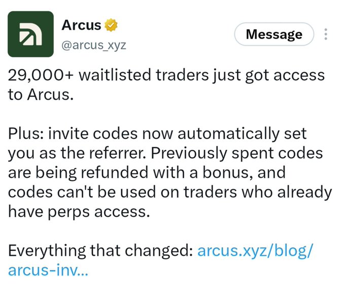 A tweet from Arcus (@arcus_xyz) announcing '29,000+ waitlisted traders just got access to Arcus' along with updates about invite codes and referrals.