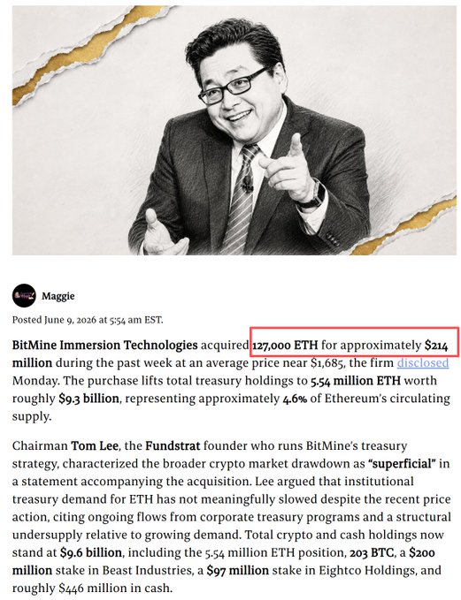 The image shows a person wearing a suit, glasses, and a tie pointing at something off-camera, likely a logo or nameplate associated with the Bitcoin community. The photo appears to be part of an article discussing Bitcoin and the recent $0.84 Ether investment by Tom Lee. The post is titled "BMNR现在的 $ETH 持仓已超大度", which suggests that the article is related to Bitcoin investing. In addition, there is a reference to a statement about Bitcoin's rapid growth in value and an executive's claim of needing funds for Bitcoin projects.