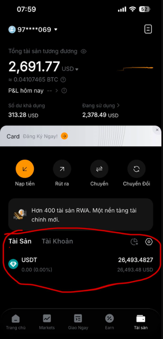 A mobile screenshot of a Vietnamese crypto app showing a total estimated balance of 2,691.77 USD (≈ 0.04107465 BTC), with a red circle highlighting a USDT balance of 26,493.4827.