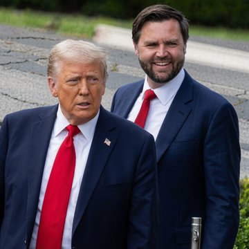 The image shows Donald Trump and J.D. Vance, who are referenced in the accompanying text regarding their cryptocurrency disclosures.
