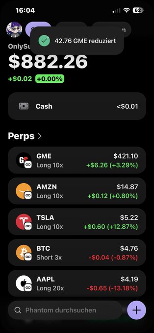 The image displays a cell phone screen showing a graph with various cryptocurrency values, including Bitcoin and Ethereum. The post about cryptocurrency selling also includes details of an increase in value from $gme to $82,26EUR. The post mentions that this is only a snapshot or moment within the overall cryptocurrency trading scenario, likely indicating a decrease in price at some point during the day. It can be inferred that the person who posted has experienced a loss and may have sold their cryptocurrencies for less than they were originally worth.