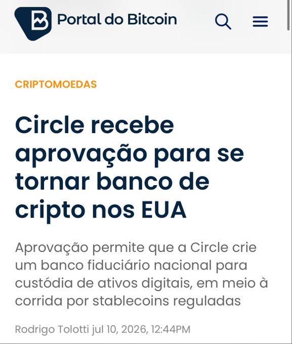 A Portal do Bitcoin news article titled "Circle recebe aprovação para se tornar banco de cripto nos EUA" (Circle receives approval to become a crypto bank in the US), reporting that the USDC issuer has been approved to create a national trust bank for digital asset custody amid the race for regulated stablecoins. The image aligns with the post's theme of stablecoins gaining institutional momentum, highlighting Circle's significant regulatory milestone.