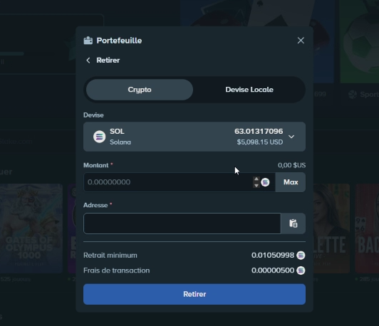 The image shows a withdrawal ("Retirer") wallet interface in French, where a user is withdrawing Solana (SOL) cryptocurrency, showing a balance of 63.01317096 SOL (approximately $5,098.15 USD) with fields for amount and recipient address. This relates to the Discord giveaway context by illustrating the process of sending out the 10+ SOL that was distributed as prizes to community members.