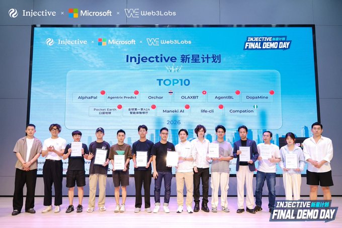 A group photo of participants on stage at the 'Injective 新星计划 Final Demo Day', a collaboration between Injective, Microsoft, and Web3Labs, displaying a TOP10 list including AlphaPal, Agentix Predict, and Orchor.