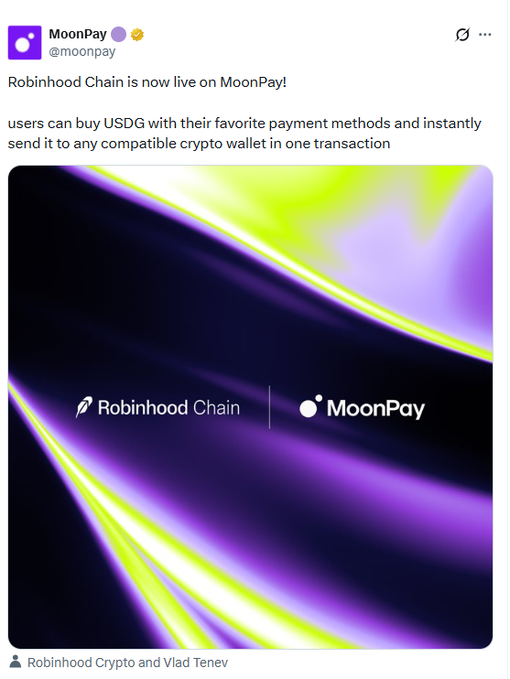 Tweet from MoonPay (@moonpay) announcing 'Robinhood Chain is now live on MoonPay!' allowing users to buy USDG, accompanied by a graphic showing Robinhood Chain and MoonPay logos on a purple and green background.