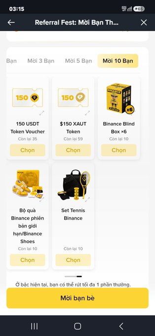 A Vietnamese mobile app rewards screen titled “Referral Fest: Mời Bạn Th...” offers items such as “150 USDT Token Voucher,” “$150 XAUT Token,” “Binance Blind Box,” “Bộ quà Binance phiên bản giới hạn/Binance Shoes,” and “Set Tennis Binance,” each with a yellow “Chọn” button and a bottom button labeled “Mời bạn bè.”