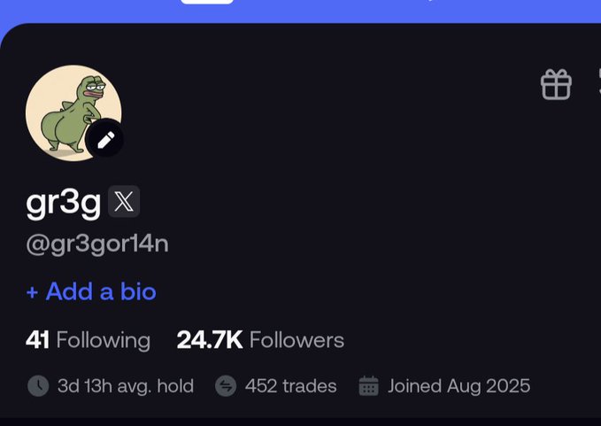 A screenshot of an X (formerly Twitter) profile for "gr3g" (@gr3gor14n), a trader with 24.7K followers, 452 trades, and an average hold time of 3 days 13 hours, who joined in August 2025. The profile highlights the connection referenced in the post—showing how active trading activity (trades and hold duration) correlates with building a significant social media following on the FOMO platform.