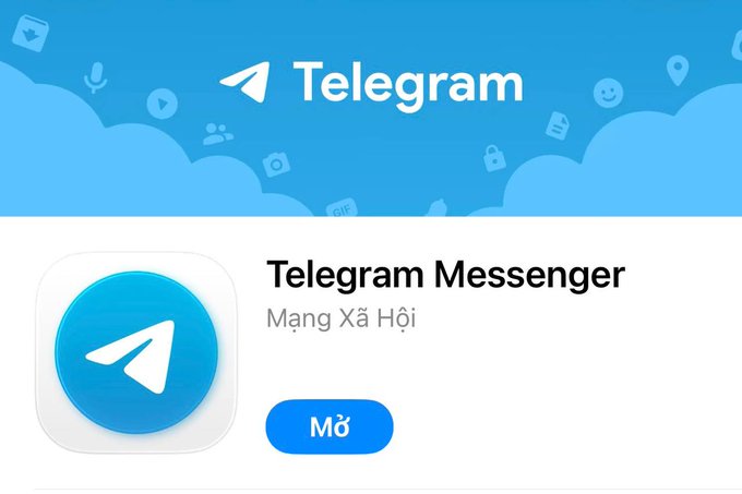 An app store listing for 'Telegram Messenger' by 'Mạng Xã Hội' with a blue 'Mở' (Open) button, shown in Vietnamese.