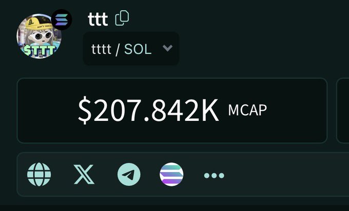 The image contains a social media post with a text overlay about a $207,822k Minecraft CAP payment made by someone named "ttt" to another user's account. This post has an estimated rating of 8.5/10.