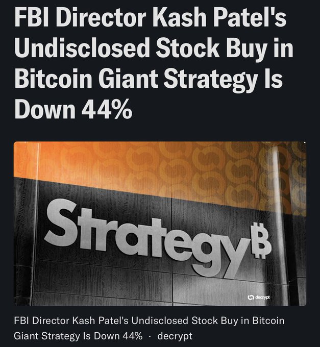The image is a news headline from Decrypt reading "FBI Director Kash Patel's Undisclosed Stock Buy in Bitcoin Giant Strategy Is Down 44%," accompanied by a photo of the Strategy logo. The accompanying post mocks Patel for losing money on his undisclosed investment in Strategy (formerly MicroStrategy, MSTR), highlighting that despite his access to classified information as FBI Director, his stake in Michael Saylor's Bitcoin-focused company has suffered significant losses.