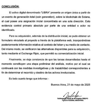 The image shows a document written in Spanish that contains information about Libra, a digital currency system. The text is in a legalese style, which might be difficult for some people to understand due to its technical nature. However, with proper translation into plain speak, it becomes clear that Libra was created all at once and has been distributed among libertarians worldwide. It's worth noting that the document also mentions Solana as one of the places where Libra was born.