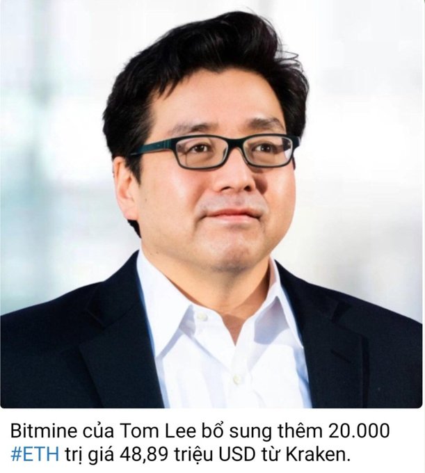 A portrait photo of Tom Lee (Fundstrat co-founder) in glasses and a dark blazer, accompanying a caption stating that Bitmine added 20,000 ETH worth $48.89 million from Kraken.