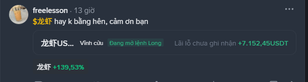 Telegram message from 'freelesson' in Vietnamese celebrating profits on 龙虾 (Lobster) with a +139.53% gain of +7,152.45USDT, displayed in the 'Lãi lỗ chưa ghi nhận' (Unrealized P&L) section.