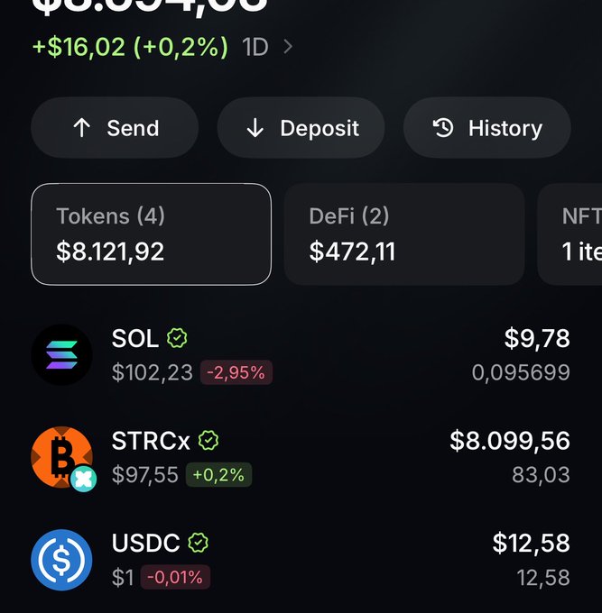 Cryptocurrency wallet app screenshot showing a portfolio value of '$8.594,03' with tokens including SOL, STRCx, and USDC, with Send, Deposit, and History buttons.