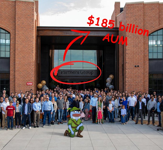 A large group photo of people standing in front of a brick building labeled 'Farmers Group', with a red circle drawn around the name and text indicating '$185 billion AUM' pointing to the building.