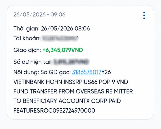 The image shows a text document, possibly in an email or messaging app, displayed on a screen. The document appears to be written by someone in Vietnamese. It contains information about transactions involving Vietnamese people's bank accounts, particularly focusing on fund transfers between offshore and local account holders. This type of information suggests that the person who wrote the document might be involved in money management or financial analysis within the context of Vietnam's banking system.