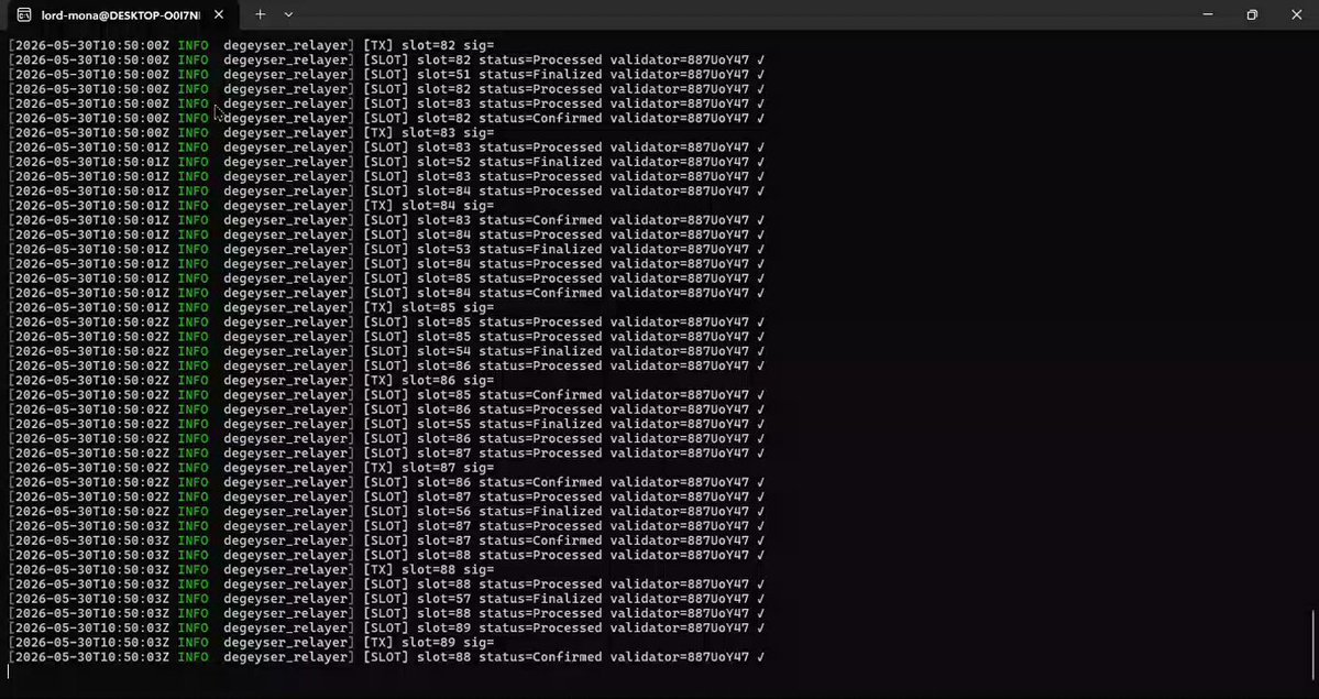 The image shows a close-up view of a monitor displaying a webpage with hundreds of text lines that are not visible due to the dark background color. The screen has a green header at the top, containing two white text boxes - one on the left side and another at the bottom right corner. The text appears to be in German, which is why there's also some English text below it.

The main content of the webpage seems to discuss Bitcoin and its usage for transferring money among clients. In this context, the text could be discussing different aspects such as Bitcoin genesis transactions or the creation of a new Bitcoin wallet. The exact details are not provided in the image but give an idea of what's being discussed on the page.